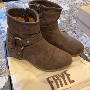 Little girl frye brown boots
